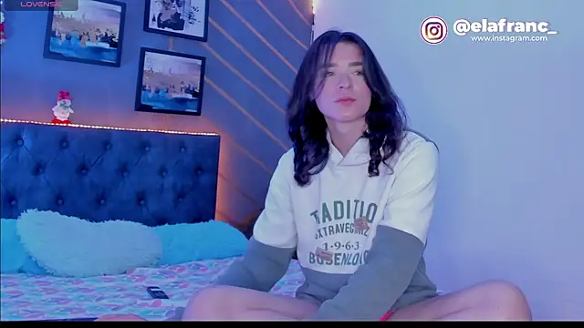 Snapshot of elafranco_ chatting on December 2024 03:38:02 AM elafranco online show from December 2024 03:38:02 AM