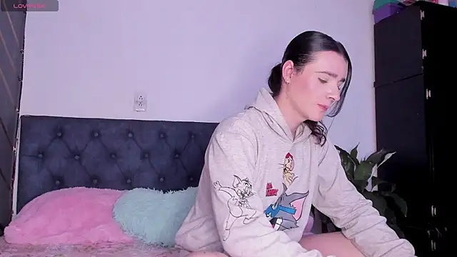 Snapshot of elafranco_ chatting on January 2025 01:45:02 PM elafranco online show from January 2025 01:45:02 PM