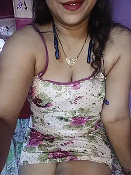 Sexy Mona Bhabhi online show from June 2026 02:33:01 AM