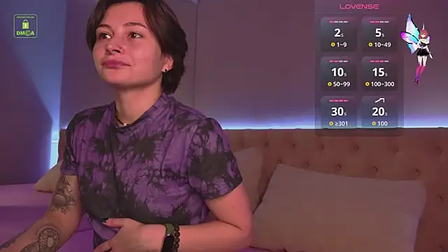 Snapshot of Ishtar_Divine chatting on October 2025 03:56:02 PM Ishtar Divine online show from October 2025 03:56:02 PM