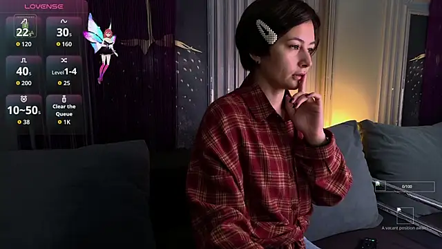 Snapshot of Ishtar_Divine chatting on November 2025 03:24:02 PM Ishtar Divine online show from November 2025 03:24:02 PM