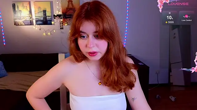 Snapshot of Penny_Staaar chatting on January 2025 07:49:01 PM Penny Staaar online show from January 2025 07:49:01 PM