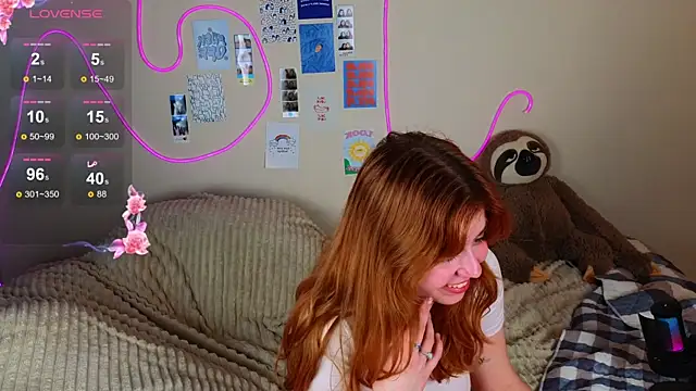 Snapshot of Penny_Staaar chatting on February 2025 07:38:02 PM Penny Staaar online show from February 2025 07:38:02 PM