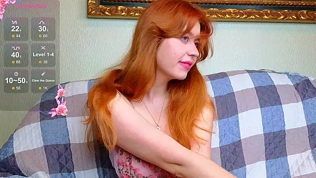 Snapshot of Penny_Staaar chatting on November 2025 06:18:02 AM Penny Staaar online show from November 2025 06:18:02 AM