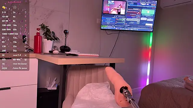 Walt Enjoy online show from September 2025 03:23:01 PM