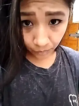 Snapshot of ineliveca chatting on January 2025 06:25:01 PM ineliveca online show from January 2025 06:25:01 PM