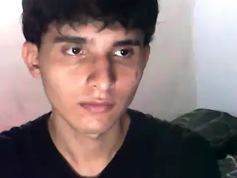 Snapshot of Charley_quin chatting on January 2025 11:11:02 PM Charley quin online show from January 2025 11:11:02 PM