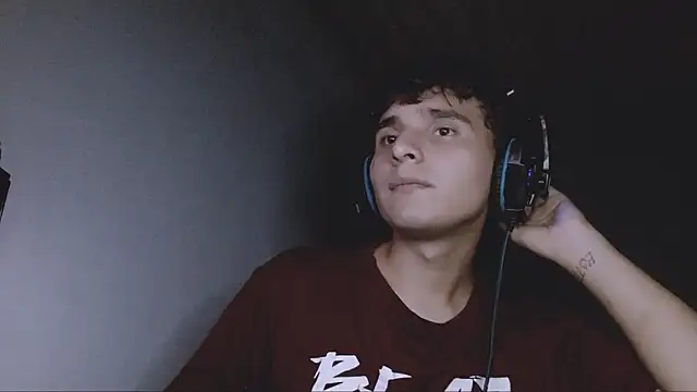 Snapshot of Charley_quin chatting on September 2025 11:26:02 PM Charley quin online show from September 2025 11:26:02 PM