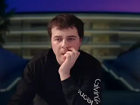 CuteMan33 online show from December 2025 11:32:02 PM