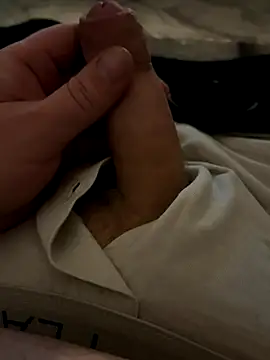 Snapshot of EhemannTotti chatting on December 2025 12:38:02 AM EhemannTotti online show from December 2025 12:38:02 AM