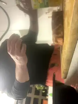 Snapshot of FrankJake99 chatting on October 2025 10:43:01 PM FrankJake99 online show from October 2025 10:43:01 PM