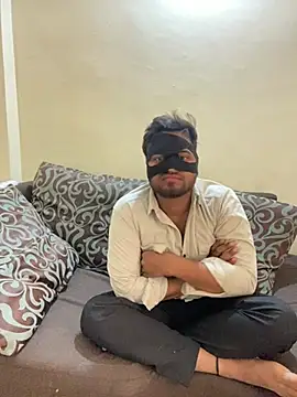 Snapshot of United3 chatting on February 2025 06:20:02 AM United3 online show from February 2025 06:20:02 AM