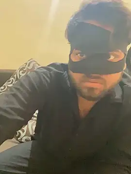 Snapshot of United3 chatting on March 2025 07:53:01 AM United3 online show from March 2025 07:53:01 AM