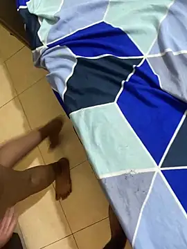 Snapshot of United3 chatting on September 2025 09:14:01 AM United3 online show from September 2025 09:14:01 AM