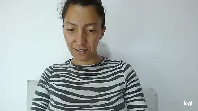 Snapshot of kaybabyhot chatting on November 2025 05:27:01 PM kaybabyhot online show from November 2025 05:27:01 PM