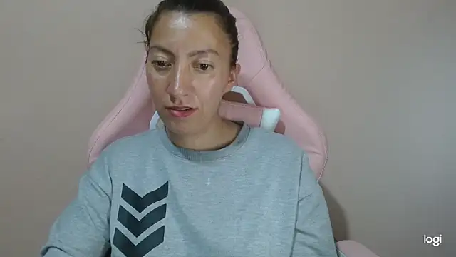 Snapshot of kaybabyhot chatting on February 2026 03:57:02 AM kaybabyhot online show from February 2026 03:57:02 AM