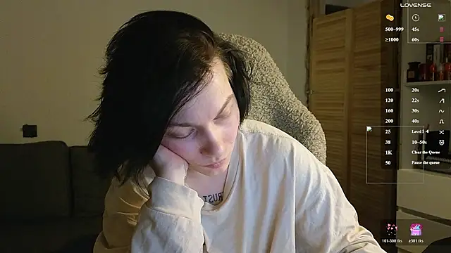 esajukyy online show from February 2026 03:54:02 PM