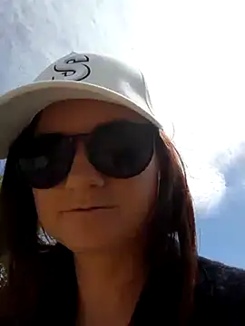 Samira-Summer online show from March 2025 10:47:01 AM