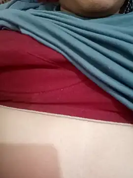 anglepiki online show from December 2024 07:33:01 PM