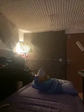 Snapshot of zenzero87 chatting on March 2026 05:52:01 PM zenzero87 online show from March 2026 05:52:01 PM