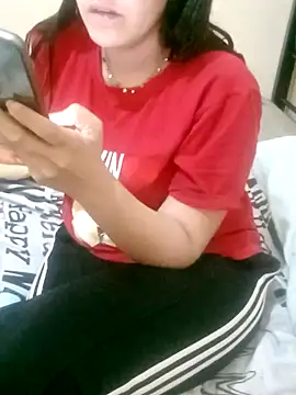 Snapshot of ShadiaStar chatting on March 2025 12:56:02 PM ShadiaStar online show from March 2025 12:56:02 PM