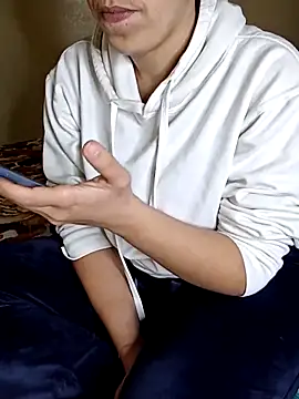 Snapshot of ShadiaStar chatting on February 2026 08:01:02 PM ShadiaStar online show from February 2026 08:01:02 PM