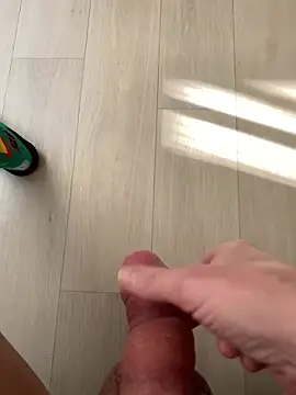 Snapshot of knudelboy2 chatting on December 2024 11:19:02 AM knudelboy2 online show from December 2024 11:19:02 AM