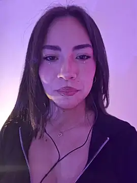 Snapshot of Melody_04 chatting on November 2025 03:17:01 AM Melody 04 online show from November 2025 03:17:01 AM