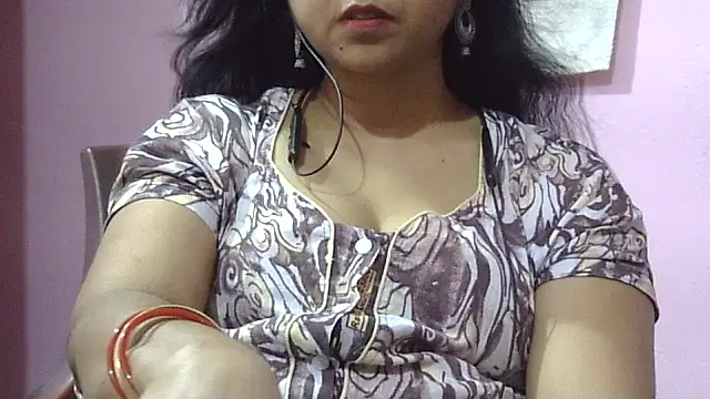 Snapshot of Suhana-sapna chatting on April 2026 02:03:02 PM Suhana-sapna online show from April 2026 02:03:02 PM