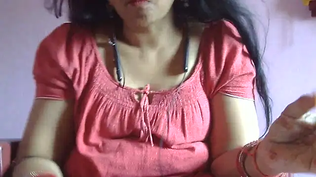 Snapshot of Suhana-sapna chatting on May 2026 05:24:01 AM Suhana-sapna online show from May 2026 05:24:01 AM