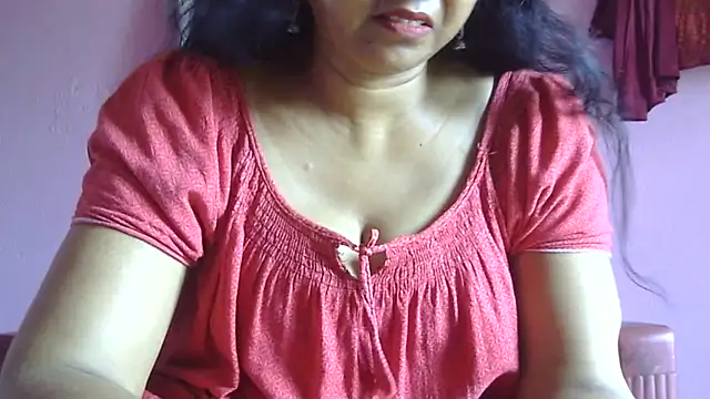 Snapshot of Suhana-sapna chatting on May 2026 04:07:02 AM Suhana-sapna online show from May 2026 04:07:02 AM