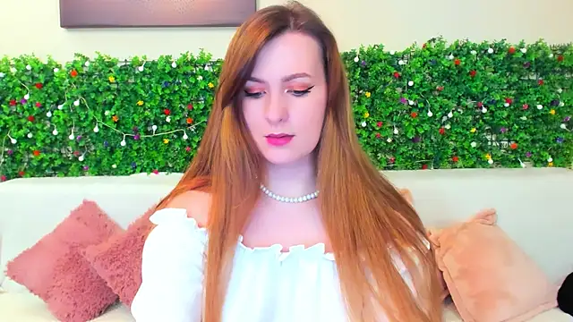 Snapshot of liya_gorgeous chatting on December 2024 03:47:02 PM liya gorgeous online show from December 2024 03:47:02 PM