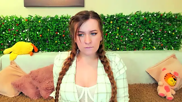 Snapshot of liya_gorgeous chatting on December 2024 11:22:02 AM liya gorgeous online show from December 2024 11:22:02 AM