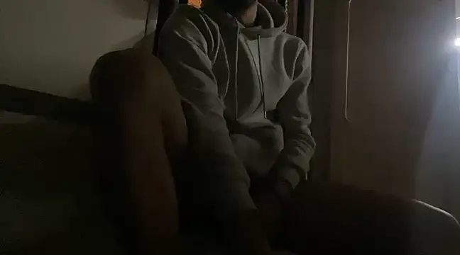 Snapshot of Heter69Ojete chatting on January 2025 07:02:02 PM Heter69Ojete online show from January 2025 07:02:02 PM