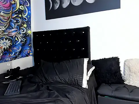 kassandra11  online show from December 2024 09:45:01 PM