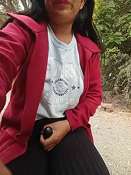 Danna-linyi online show from July 2026 03:12:02 PM