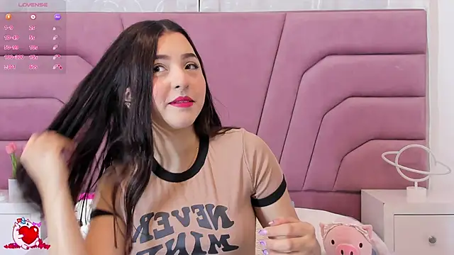 Snapshot of zoewillian chatting on February 2025 03:16:01 PM zoewillian online show from February 2025 03:16:01 PM