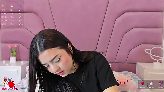 Snapshot of zoewillian chatting on February 2025 02:27:02 PM zoewillian online show from February 2025 02:27:02 PM