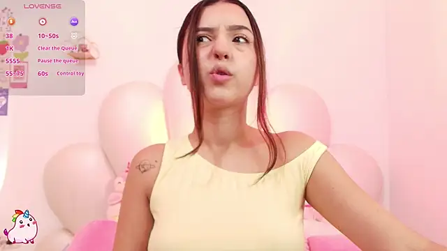 zoewillian online show from May 2026 01:24:02 AM