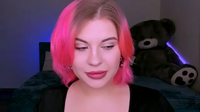 evaharve online show from March 2025 09:15:01 PM