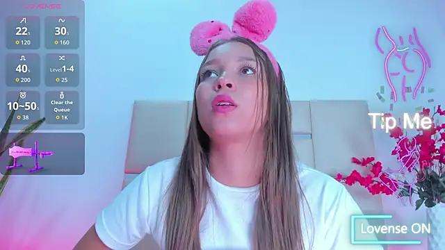 Snapshot of HaleyAmaya chatting on November 2025 07:35:01 PM HaleyAmaya online show from November 2025 07:35:01 PM