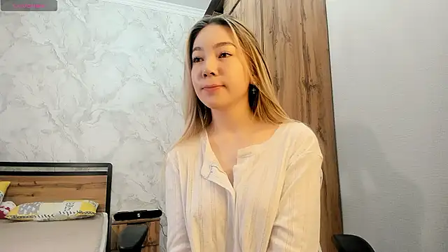 Babby Rabbit online show from February 2026 08:30:02 AM