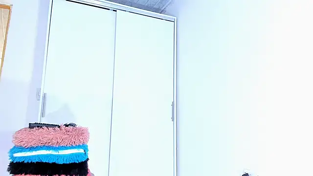 Dulce smith 1 online show from September 2025 07:47:01 PM