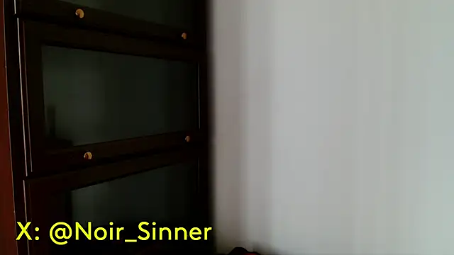 sinnernoir online show from April 2026 12:00:01 PM