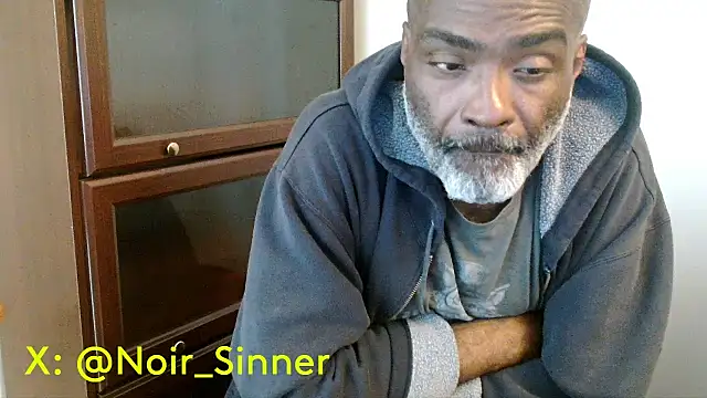 sinnernoir online show from May 2026 02:45:01 PM