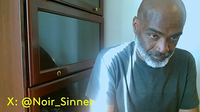 sinnernoir online show from May 2026 09:44:02 PM