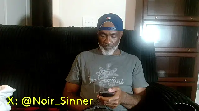 Snapshot of sinnernoir chatting on July 2026 04:52:02 AM sinnernoir online show from July 2026 04:52:02 AM