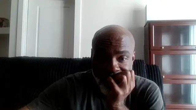 Snapshot of sinnernoir chatting on July 2026 05:37:02 PM sinnernoir online show from July 2026 05:37:02 PM