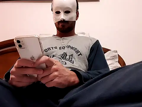 Snapshot of ItalStall chatting on October 2025 08:18:02 PM ItalStall online show from October 2025 08:18:02 PM