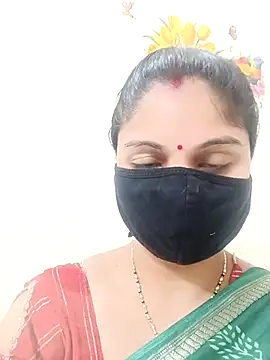 Snapshot of Cute-Aadhvita chatting on October 2025 02:35:01 AM Cute-Aadhvita online show from October 2025 02:35:01 AM